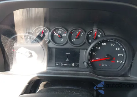 2019 Chevrolet Silverado 1500 Custom z USA, uszkodzony, nr VIN 1GCPYBEH0KZ366993